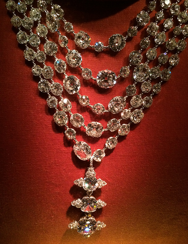  Diamond Necklace with Pendant Ring by JAR, diamond and platinum, 1999. Photo by Cheryl Kremkow.