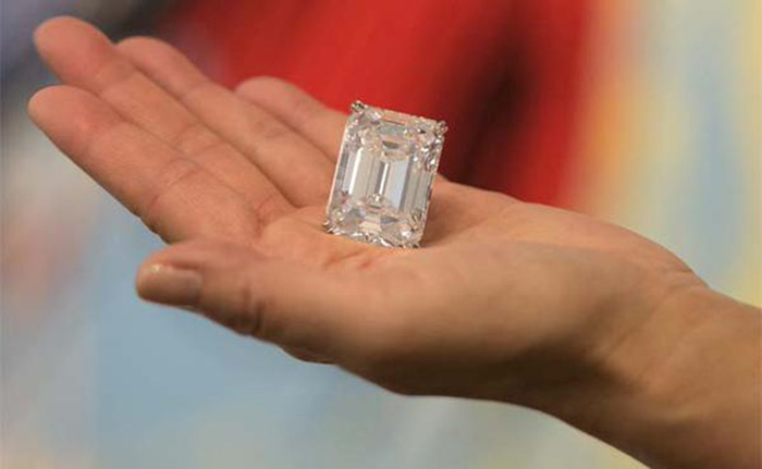 100-carat D-Flawless for sale at Sotheby's. Image courtesy f Sotheby's.