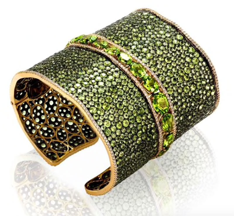 Peridot cuff by Etho Maria