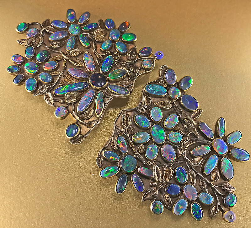 Arts & Crafts Double Clip Brooch, 1910, at Simon Teakle. Photo by Cheryl Kremkow.