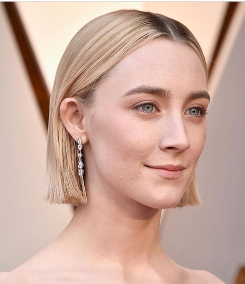 Saoirse Ronan wears Cartier earrings to the 2018 Oscars