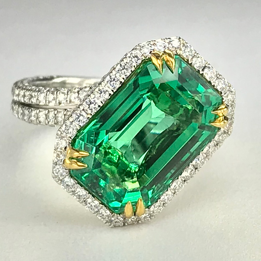Emerald Ring by Amba Gem Corp