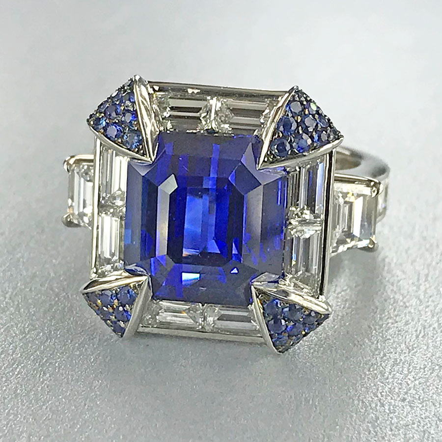 Omi Prive Sapphire Ring